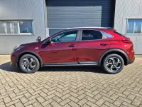 Neu Kia XCeed 150 PS (110 kW) 2026 Magma rot SUV