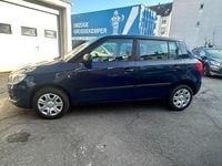 Gebraucht Skoda Fabia 60 PS (44 kW) 2014 Blau Kleinwagen