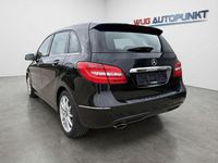 Gebraucht Mercedes B200 156 PS (114 kW) 2012 Schwarz Van / Kleinbus