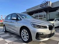 Gebraucht BMW 218 Advantage 150 PS (110 kW) 2021 Glaciersilber Van / Kleinbus