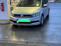 Gebraucht VW Touran 110 PS (80 kW) 2017 Silber Van / Kleinbus