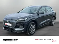 Używany Audi Q6 e-tron Performance 225 kW (306 KM) 2025 Szary SUV