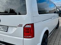 Second-hand VW Multivan 204 CP (150 kW) 2016 Alb Monovolum