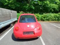 Gebraucht VW Beetle 84 PS (61 kW) 1999 Rot Kleinwagen