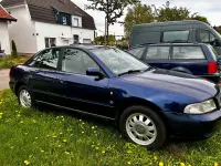 Usata Audi A4 100 CV (73 kW) 1996 Blu Berlina
