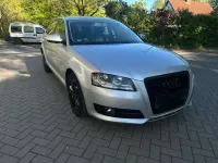 Gebraucht Audi A3 Attraction 125 PS (91 kW) 2010 Eissilber metallic Kleinwagen