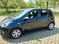 Gebraucht Hyundai i10 67 PS (49 kW) 2014 Schwarz Kleinwagen