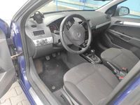 Gebraucht Opel Astra 110 PS (80 kW) 2010 Blau Kombi
