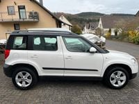 Gebraucht Skoda Yeti 105 PS (77 kW) 2013 Weiß SUV