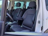 Gebraucht Peugeot Partner Tepee Family 98 PS (72 kW) 2010 Weiß Van / Kleinbus