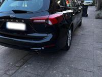 Gebraucht Ford Focus Cool & Connect 120 PS (88 kW) 2022 Schwarz Kombi