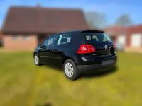 Używany VW Golf V 75 KM (55 kW) 2005 Czarny Hatchback