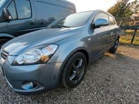 Gebraucht Kia Ceed EX 122 PS (89 kW) 2008 Blau Kleinwagen