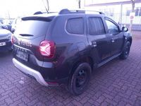 Gebraucht Dacia Duster Prestige 131 PS (96 kW) 2022 Black pearl schwarz black pearl schwarz SUV