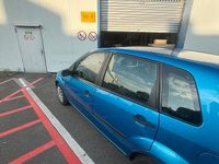 Gebraucht Ford Fiesta 59 PS (43 kW) 2005 Blau Kleinwagen