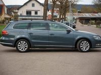 Gebraucht VW Passat Comfortline 140 PS (102 kW) 2014 Grau Kombi