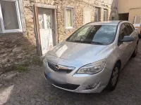 Gebraucht Opel Astra 140 PS (102 kW) 2011 Silber Kombi