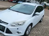 Gebraucht Ford Focus 140 PS (102 kW) 2014 Weiß Kombi