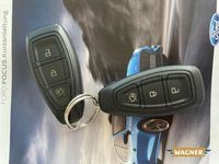 Gebraucht Ford Focus ST-Line 182 PS (133 kW) 2019 Rot Kombi