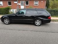 Second-hand Mercedes E320 224 CP (164 kW) 2004 Negru Break
