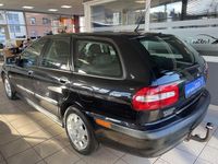 Gebraucht Volvo V40 Standard 122 PS (89 kW) 2002 Schwarz Kombi