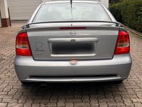 Gebraucht Opel Astra 115 PS (84 kW) 2000 Silber Coupé