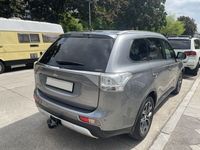 Gebraucht Mitsubishi Outlander 150 PS (110 kW) 2014 Grau SUV