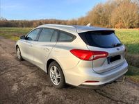 Second-hand Ford Focus 120 CP (88 kW) 2019 Argintiu Break
