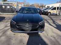 Gebraucht Mercedes E220 200 PS (147 kW) 2022 Schwarz Limousine