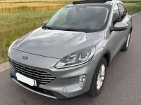 Gebraucht Ford Kuga Titanium 152 PS (111 kW) 2022 Grau SUV