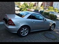 Gebraucht Mercedes SLK230 197 PS (144 kW) 2004 Silber Cabrio