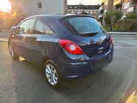 Gebraucht Opel Corsa 90 PS (66 kW) 2014 Blau Kleinwagen