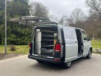 Gebraucht VW Transporter 110 PS (80 kW) 2020 Reflexsilber Van