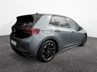 Gebraucht VW ID.3 Pro Performance 150 kW (204 PS) 2023 Stonewashed blue Kleinwagen