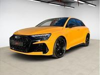 Neu Audi RS3 Ambiente 400 PS (294 kW) 2025 Gelb (gelb (bahamagelb audi exclusive)) Limousine