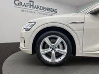 Gebraucht Audi e-tron Advanced 300 kW (408 PS) 2021 Gelb SUV