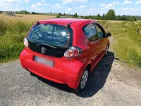 Gebraucht Toyota Aygo Cool 68 PS (50 kW) 2013 Rot Kleinwagen