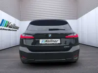 Gebraucht BMW 220 M Sport 177 PS (130 kW) 2025 Saphirschwarz Van / Kleinbus