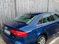 Gebraucht Audi A4 170 PS (125 kW) 2014 Blau Limousine