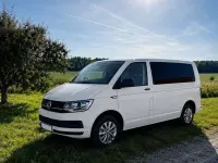 Gebraucht VW Multivan Trendline 150 PS (110 kW) 2019 Weiß Van / Kleinbus