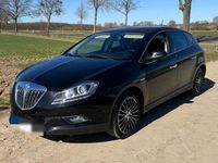 Gebraucht Lancia Delta 200 PS (147 kW) 2011 Schwarz Kleinwagen