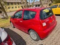 Gebraucht Citroën C2 Comfort 73 PS (53 kW) 2007 Rot Kleinwagen