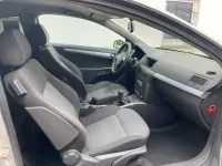 Gebraucht Opel Astra GTC 105 PS (77 kW) 2005 Silber Limousine