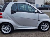 Gebraucht Smart ForTwo Coupé 71 PS (52 kW) 2015 Cool silver metallic Kleinwagen