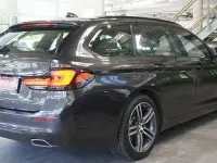 Gebraucht BMW 520 Performance 190 PS (139 kW) 2022 Sophistograu Kombi