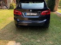 Gebraucht BMW 216 Active Tourer Advantage 116 PS (85 kW) 2016 Blau Van / Kleinbus