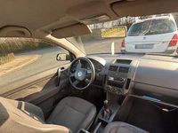 Gebraucht VW Polo 90 PS (66 kW) 2003 Blau Kleinwagen