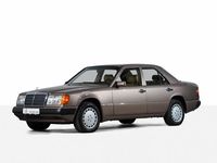 Gebraucht Mercedes E300 179 PS (131 kW) 1993 Braun Limousine