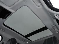 Gebraucht Land Rover Range Rover Velar S 150 PS (110 kW) 2022 Schwarz SUV