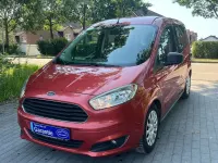 Gebraucht Ford Tourneo Courier Trend 101 PS (74 kW) 2015 Rot Van / Kleinbus